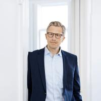 Lars Jannick Johansen er ledende partner i, og founder af, Den Sociale Kapitalfond. Lars' motivation er og var at professionalisere den gode vilje